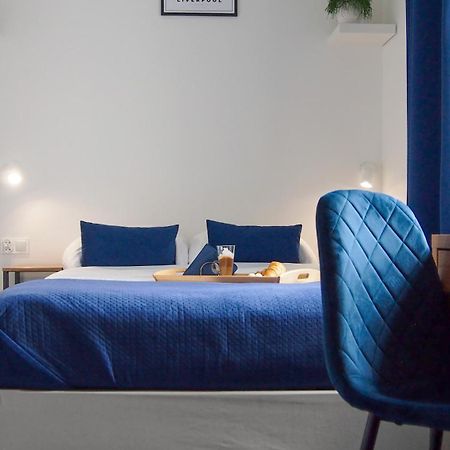 Mile Gdansk Airport & Parking Dlugoterminowy Bed & Breakfast エクステリア 写真